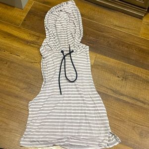 Xs zyia crop top sleeveless workout shirt